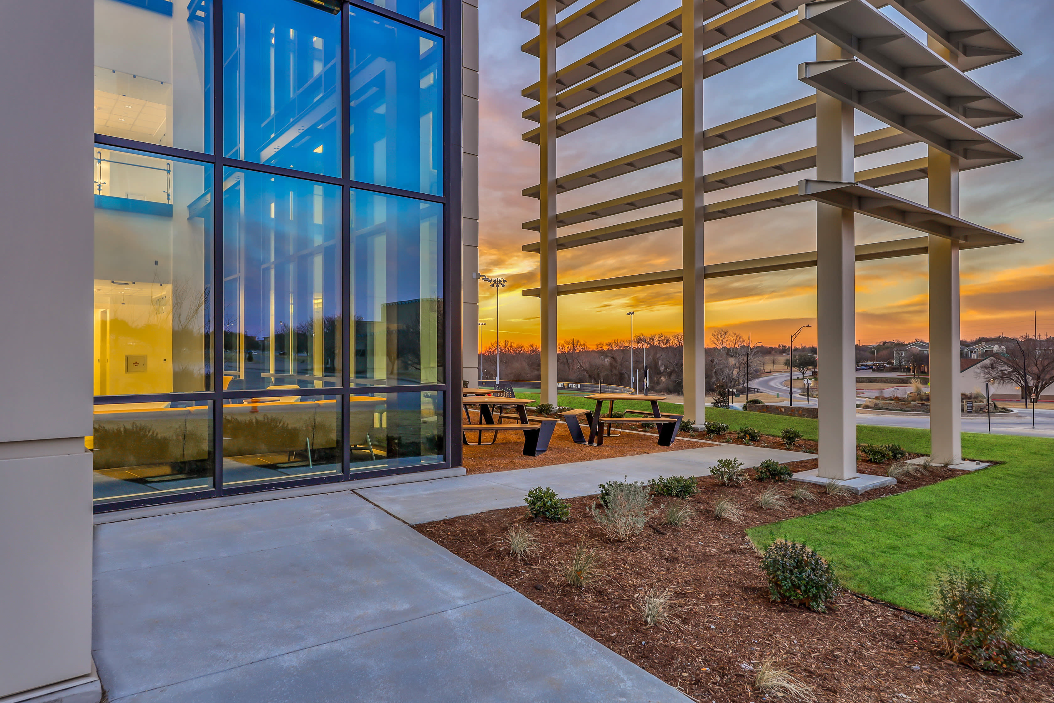 spaces and general facility support offices are included architect huckabee associates inc